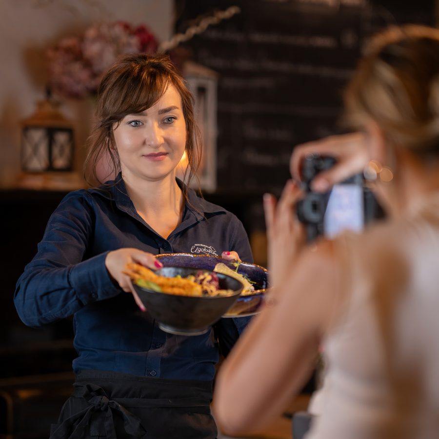 Sesja zdjęciowa w lokalu gastronomicznym